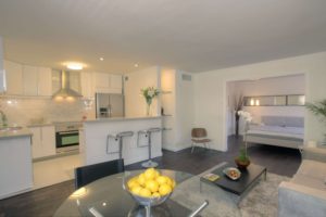JUST SOLD | 970 N. Palm Avenue, West Hollywood, CA 90069