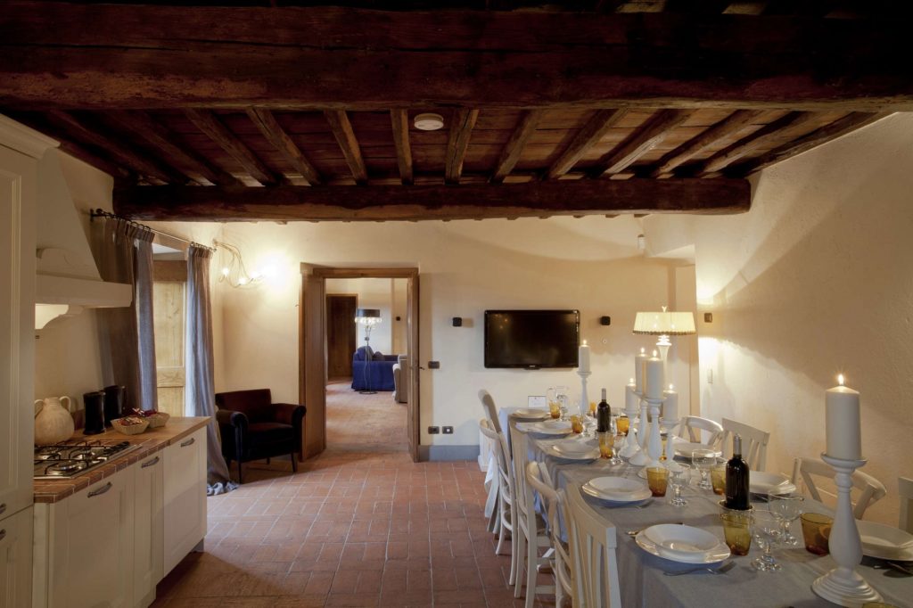 One of the finest luxury properties to be found in the Hills of Florence, Ttaly