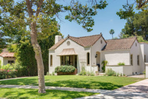 JUST LISTED | PRIME HANCOCK PARK HOME ON QUIET STREET |  621 McCadden Place, Los Angeles CA 90004