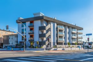 ST. JAMES + CANTER SETS RECORD BREAKING PRICES IN LOS ANGELES…AGAIN! NEW DEVELOPMENT IN MIRACLE MILE