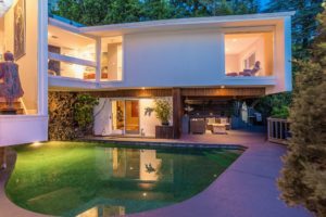 ST. JAMES + CANTER SELLS ANOTHER BEVERLY HILLS “CREST STREETS” HOME, BREAKS OVER $1,000 PER SQFT