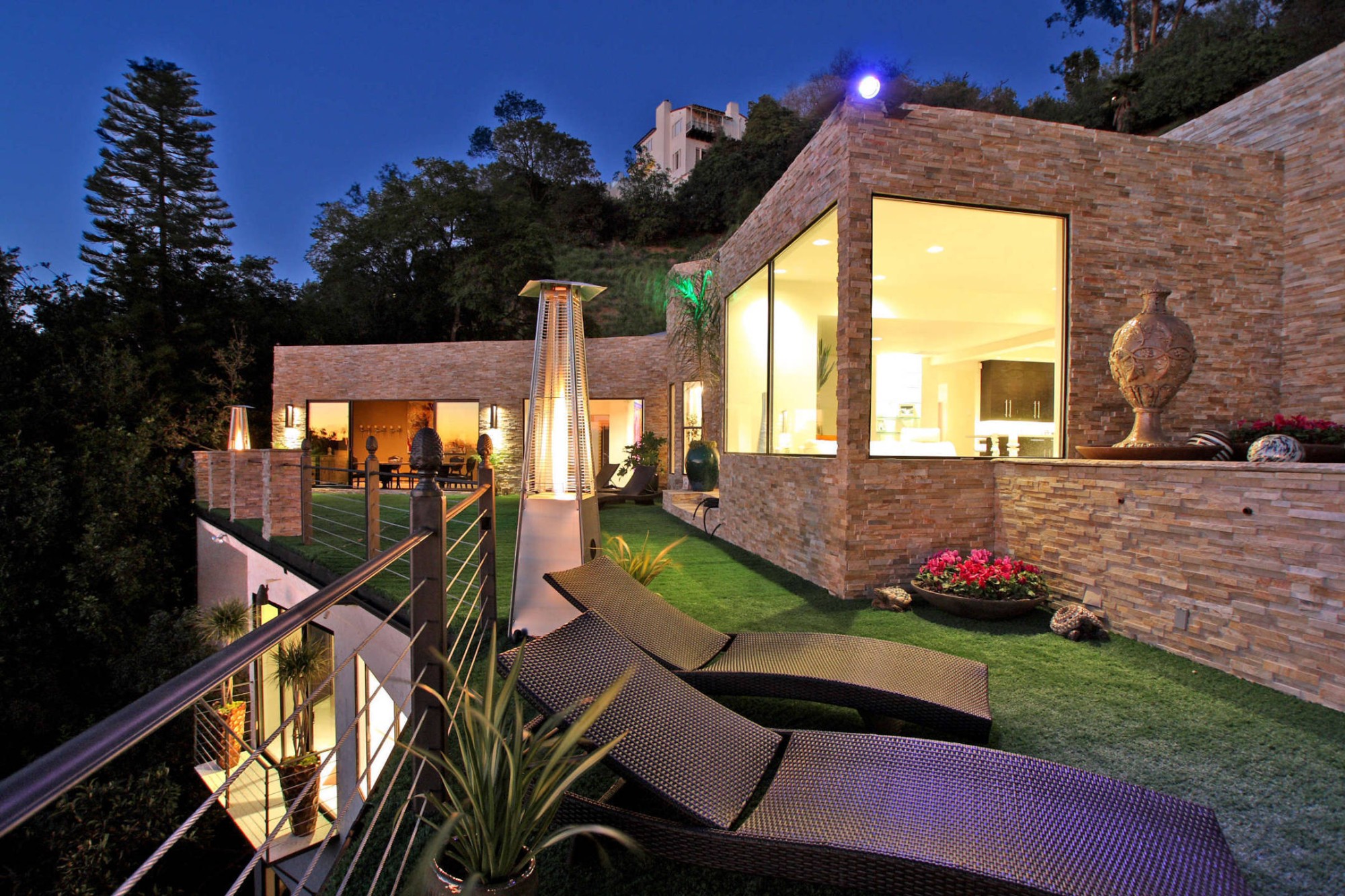 9446 Beverly Crest Dr., Beverly Hills CA