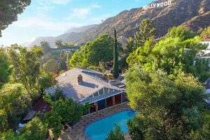 JOHN FRUSCIANTE’S FORMER HOLLYWOOD HOUSE HAS BEEN SOLD